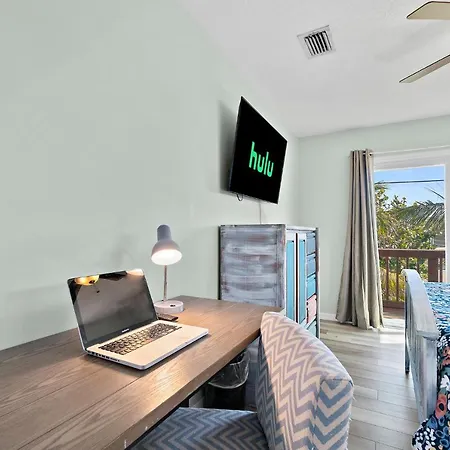 Beachside Serenity Escape - Private 3Br And 2Ba, Dog Friendly Duplex Oasis, Steps To Shore! Melbourne Exterior photo