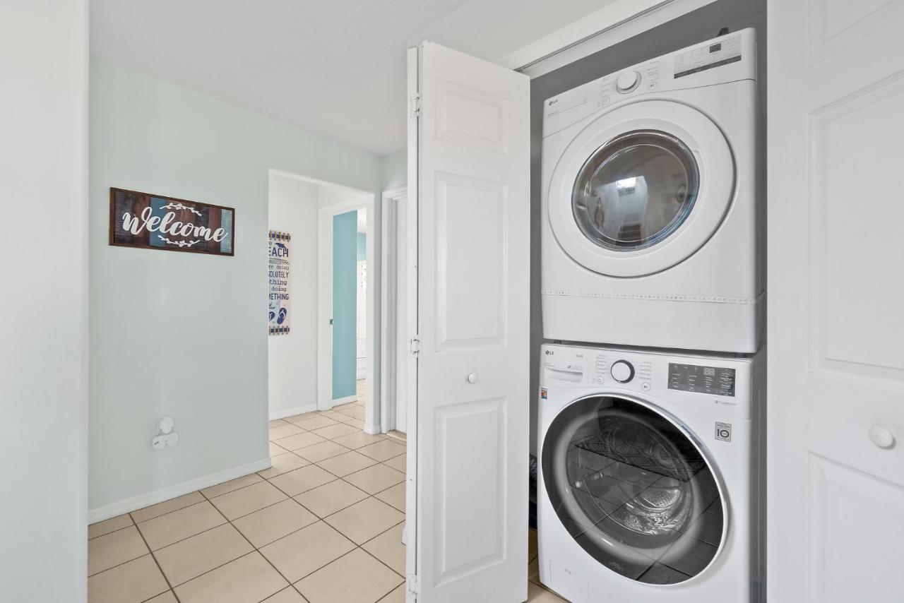 Beachside Serenity Escape - Private 3br And 2ba, Dog Friendly Duplex Oasis, Steps To Shore! Hébergement de vacances