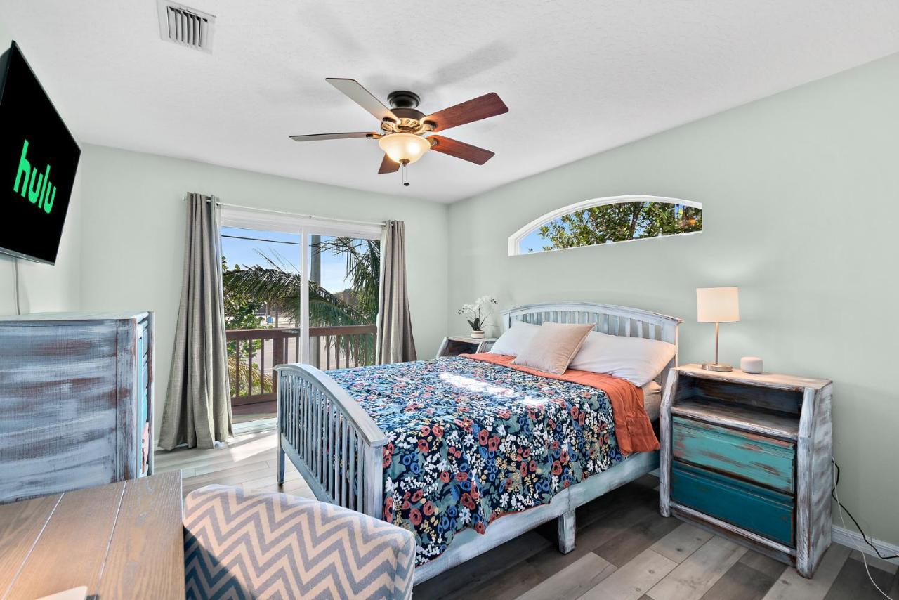 Beachside Serenity Escape - Private 3br And 2ba, Dog Friendly Duplex Oasis, Steps To Shore! * Melbourne