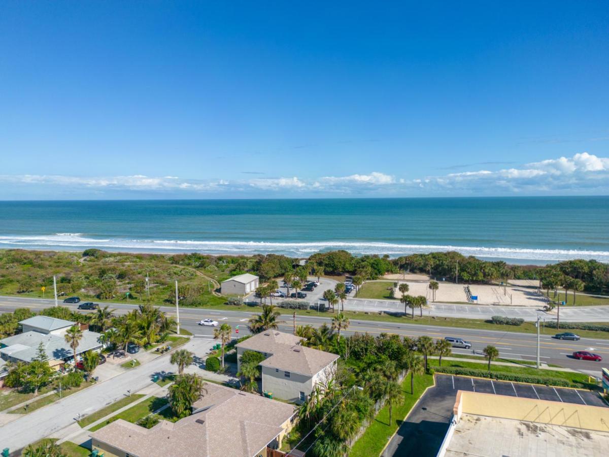 Beachside Serenity Escape - Private 3br And 2ba, Dog Friendly Duplex Oasis, Steps To Shore! * Melbourne
