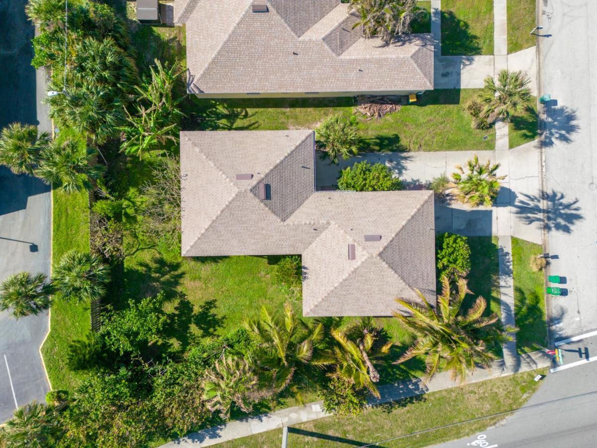 Beachside Serenity Escape - Private 3br And 2ba, Dog Friendly Duplex Oasis, Steps To Shore! *